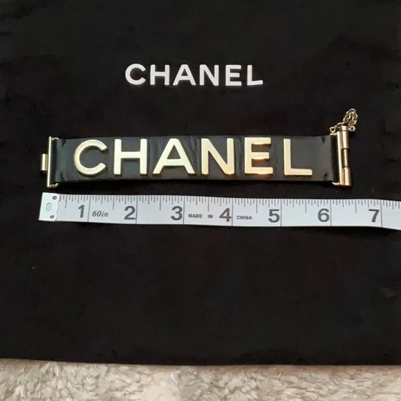 ❌SOLD❌Chanel Calfskin Logo Cuff Bracelet - Picture 10 of 13